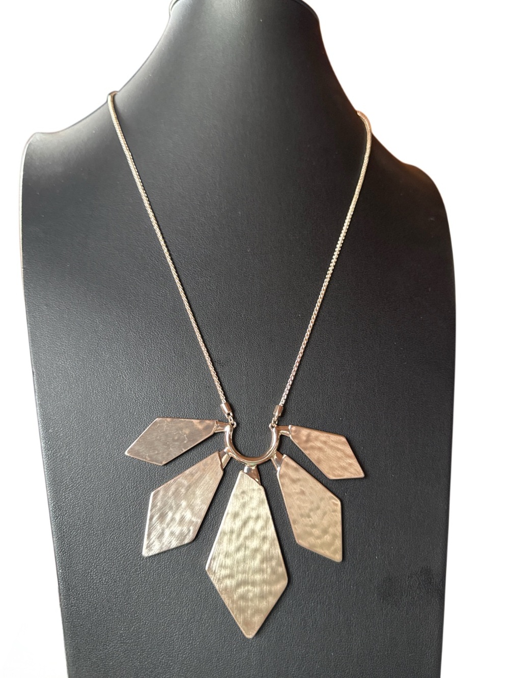 NEW Kendra Scott Mari Geo Fan Necklace